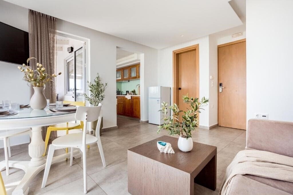 Фотография Coral Apartments - Hotelia Hospitality Group 3*