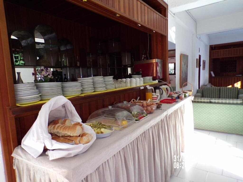 Отель Sunlight Hotel 2*
