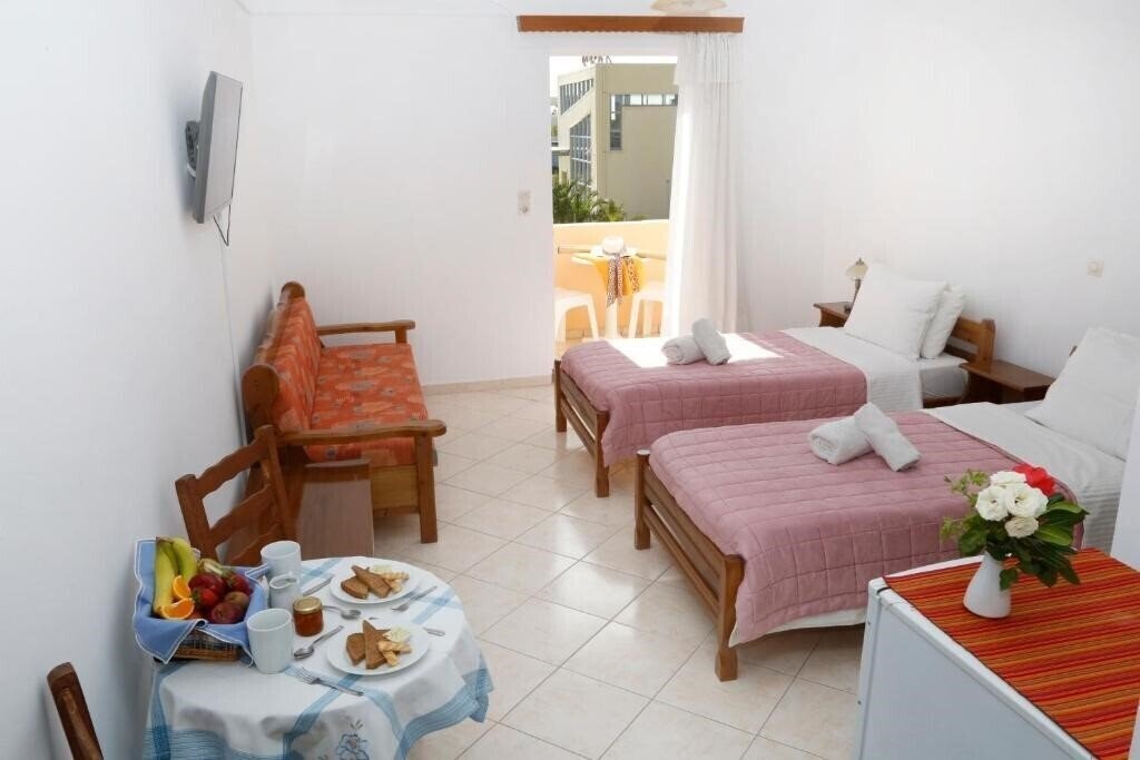Изображение Athina Apartments Rethymno 3*