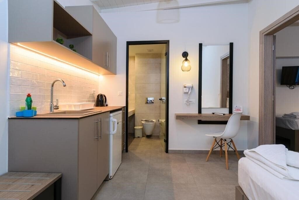 Фотографія Kyma Hotel Loutro 2*