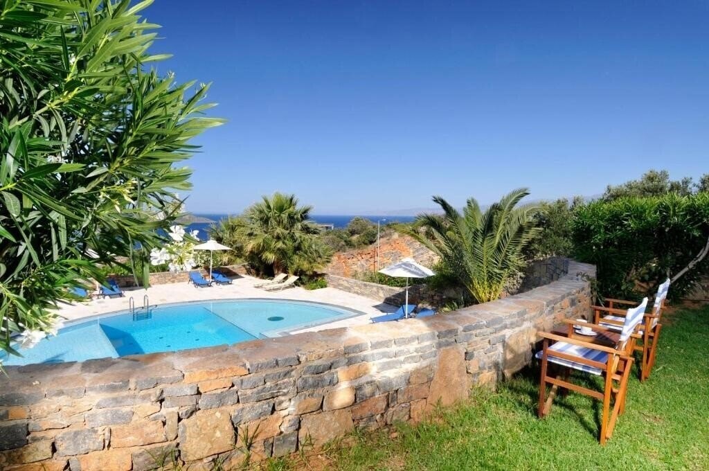 Фотографія Elounda Living Residences 4*
