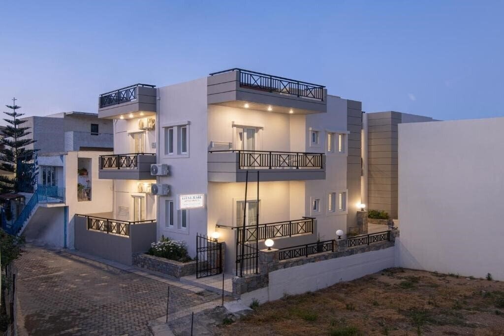 Готель Litsa Mare Apartments 3*