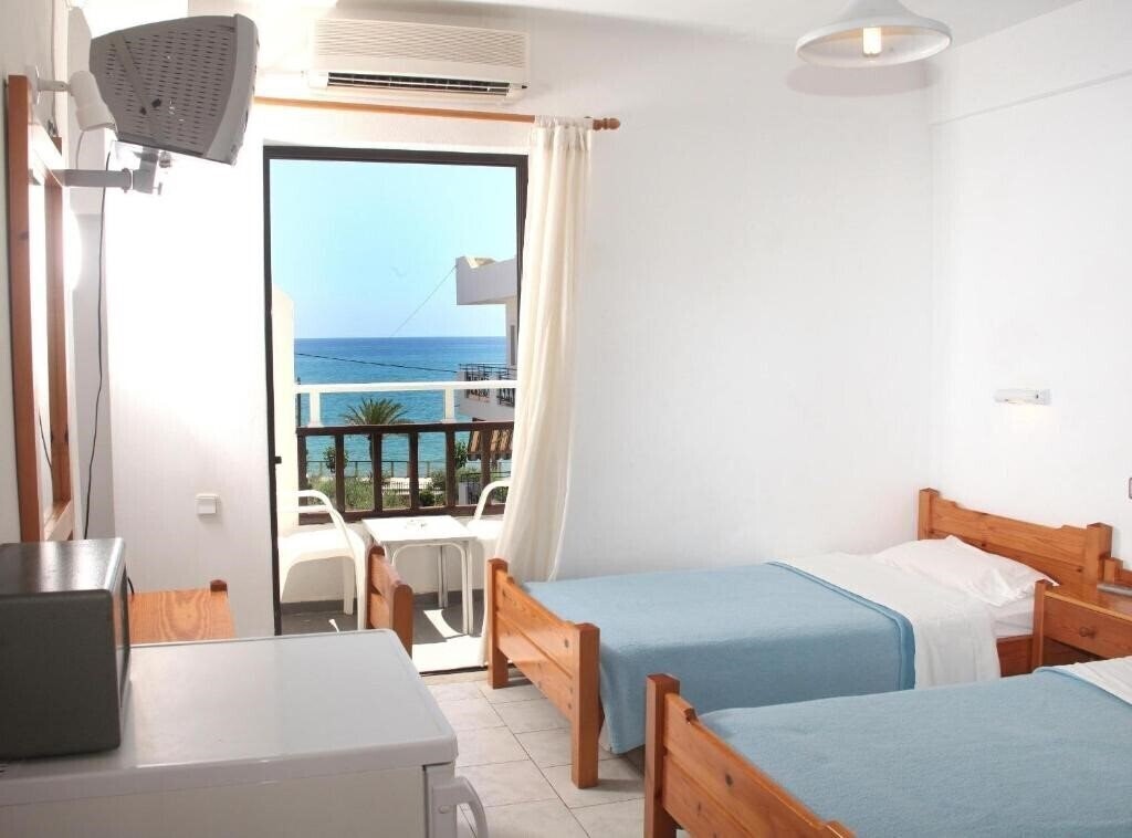 Фотография Thisvi Apartments 2*