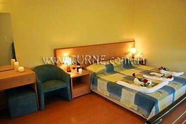 Готель Sunrise Village Platanias 3*