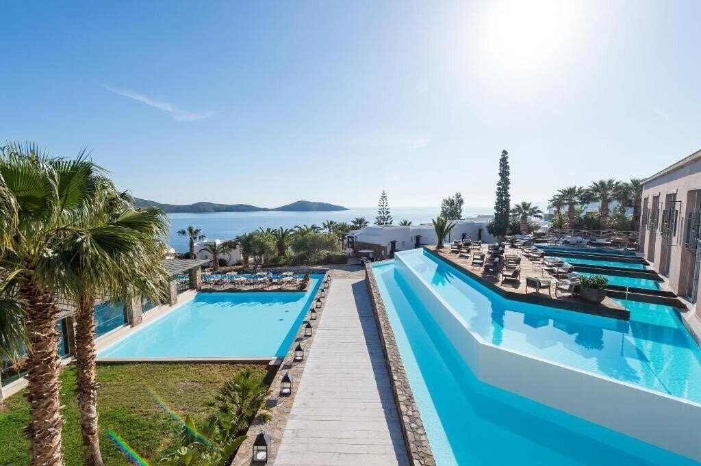 Готель Aquila Elounda Village Mythica 5*