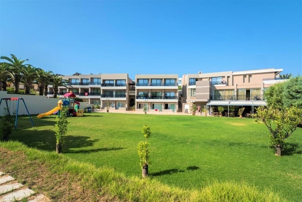 Фотографія Atrion Hotel Chania 3*