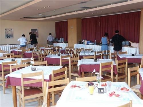 Фотографія Ntanelis Hotel 2*