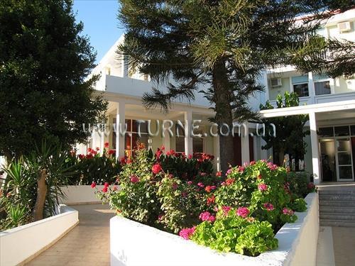 Фотографія Lambi Hotel 3*