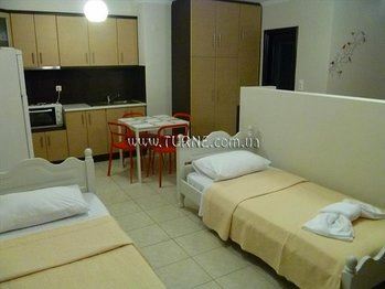 Готель Alexandros Hotel 4*