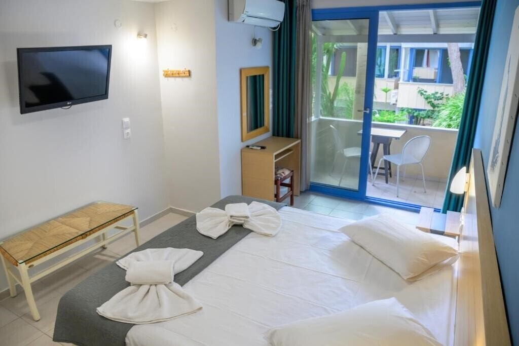 Зображення Rouda Bay Beach Hotel (ex. Rouda Bay Hotel) 3*