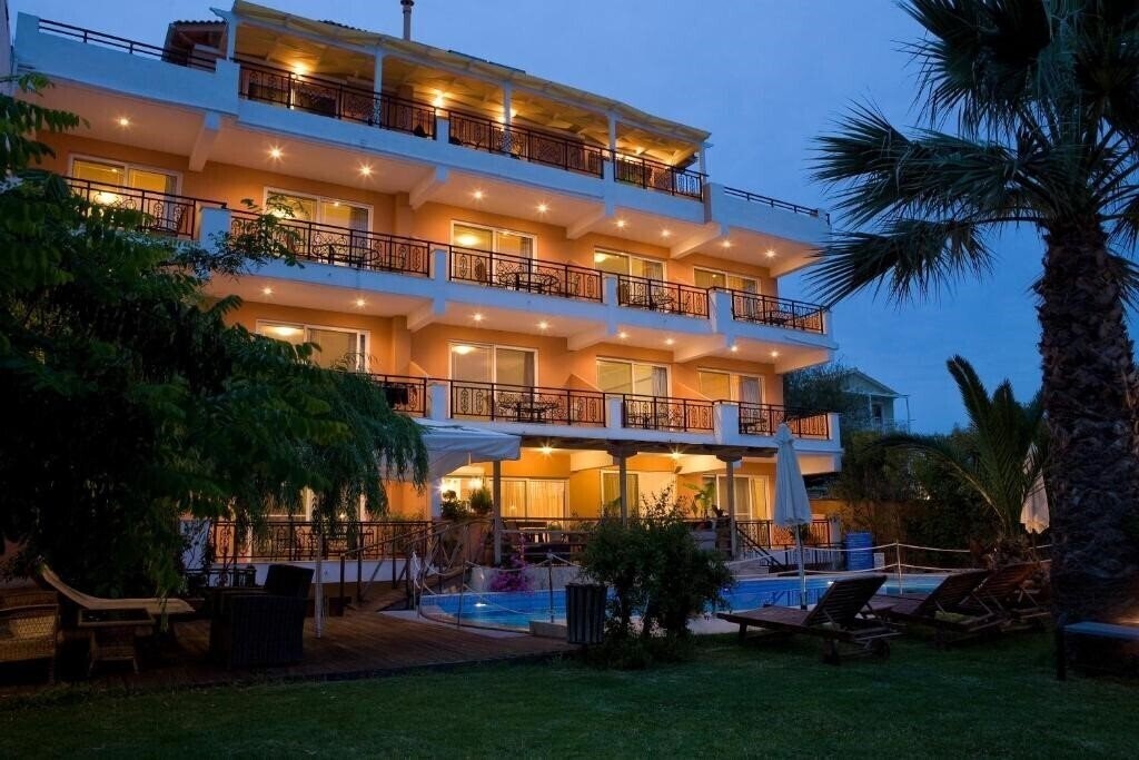 Зображення Grand Nefeli 4*