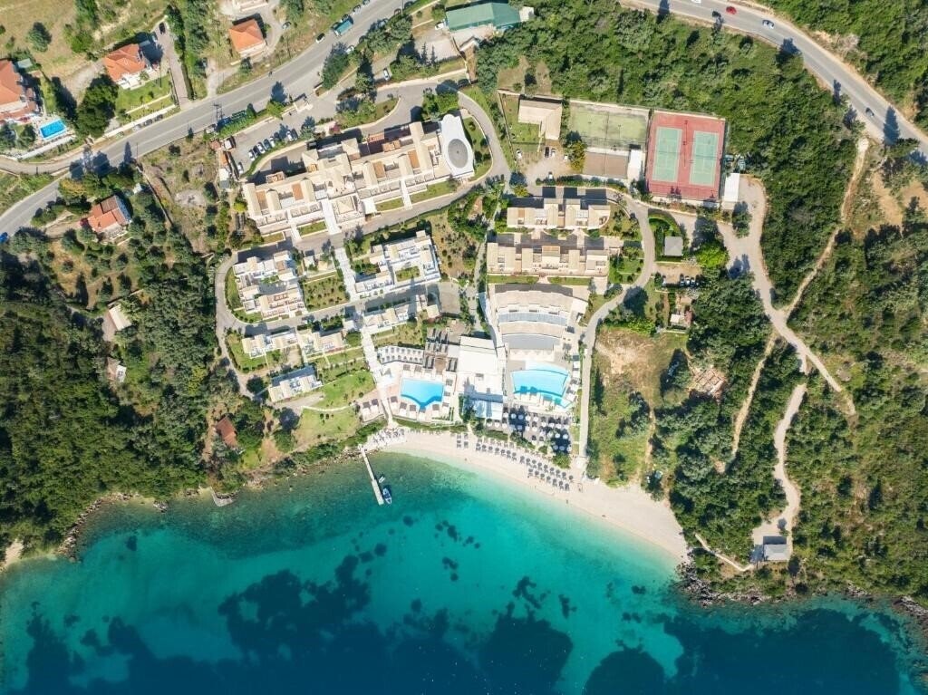 Готель Porto Galini Seaside Resort & SPA 5*