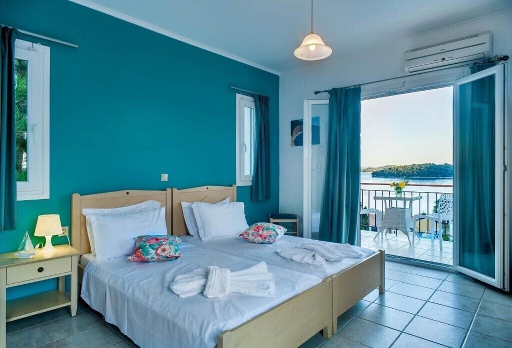 Готель San Lazzaro 4*
