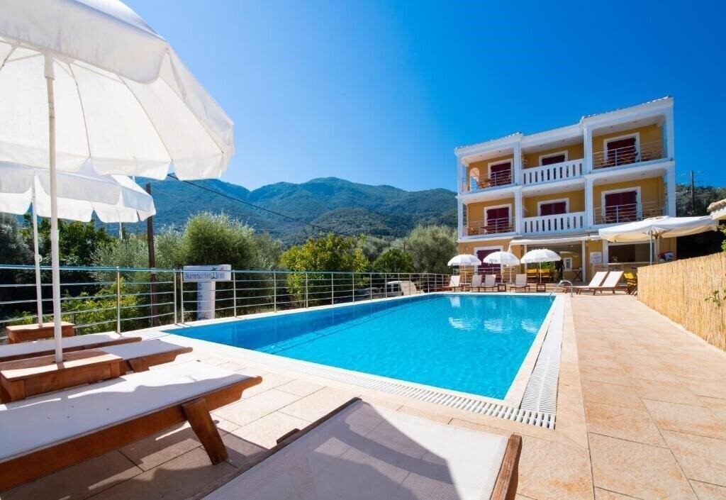 Фото Summertime Inn 3*