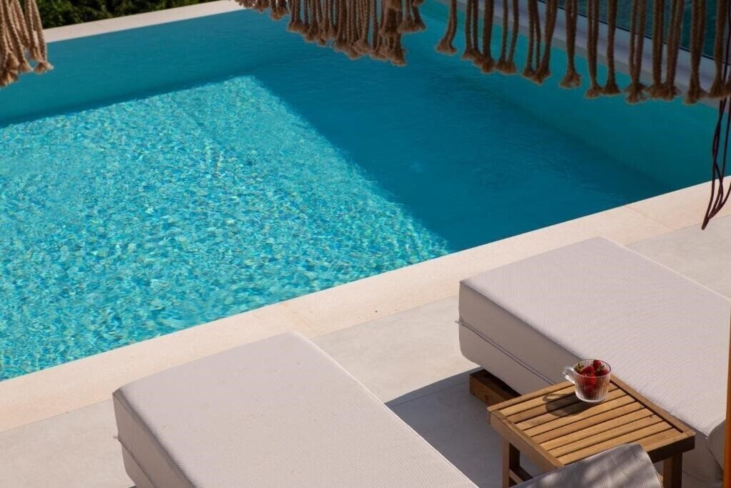Отель Villa Dimitris Apartments & Studios 3*