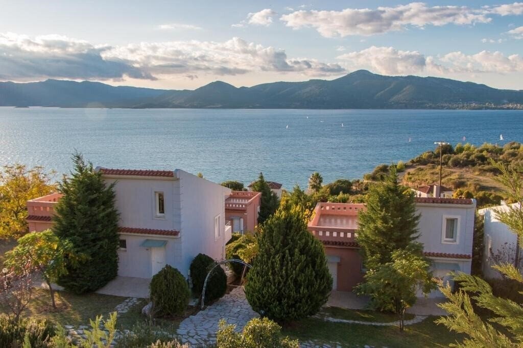Фотография Thalassa Hotel Lefkada 4*