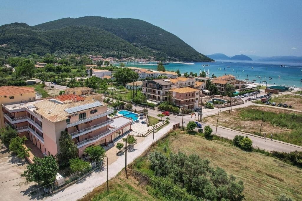 Фото Kalias Hotel 3*