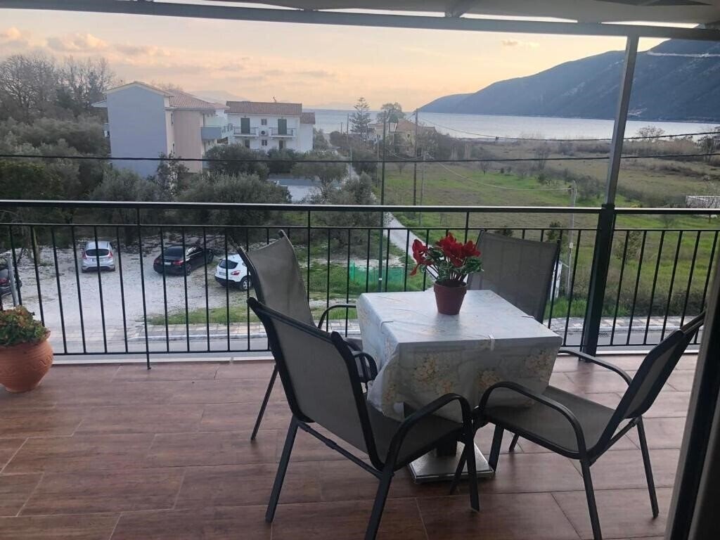 Зображення Zotos Studios & Apartments 2*