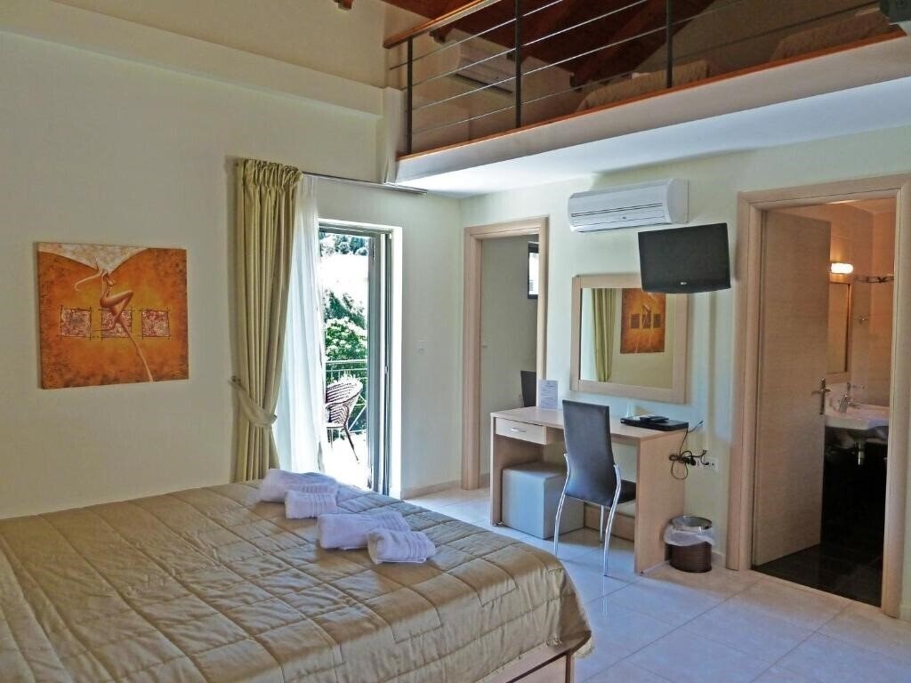 Фото Eleana Boutique Hotel 3*