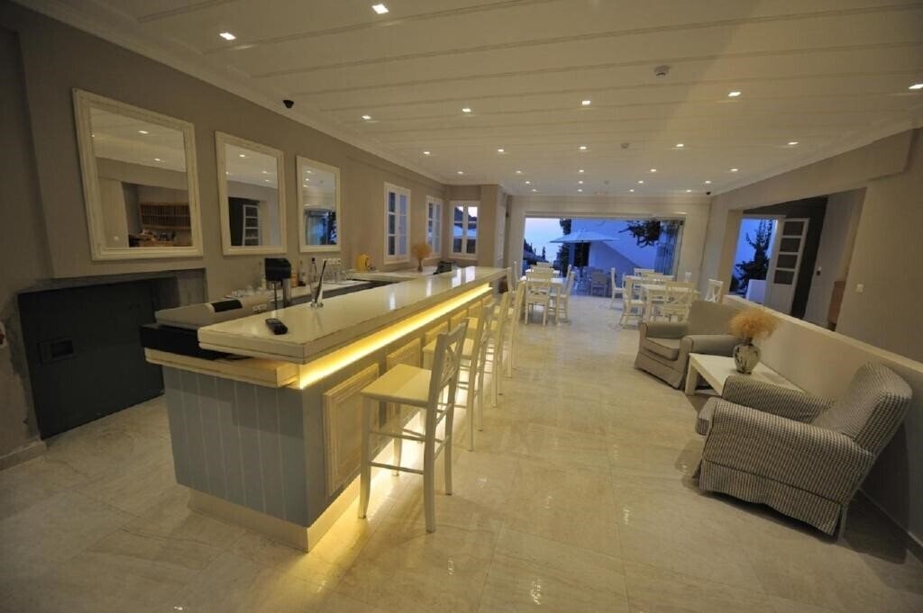 Картинка Agios Nikitas Hotel 3*