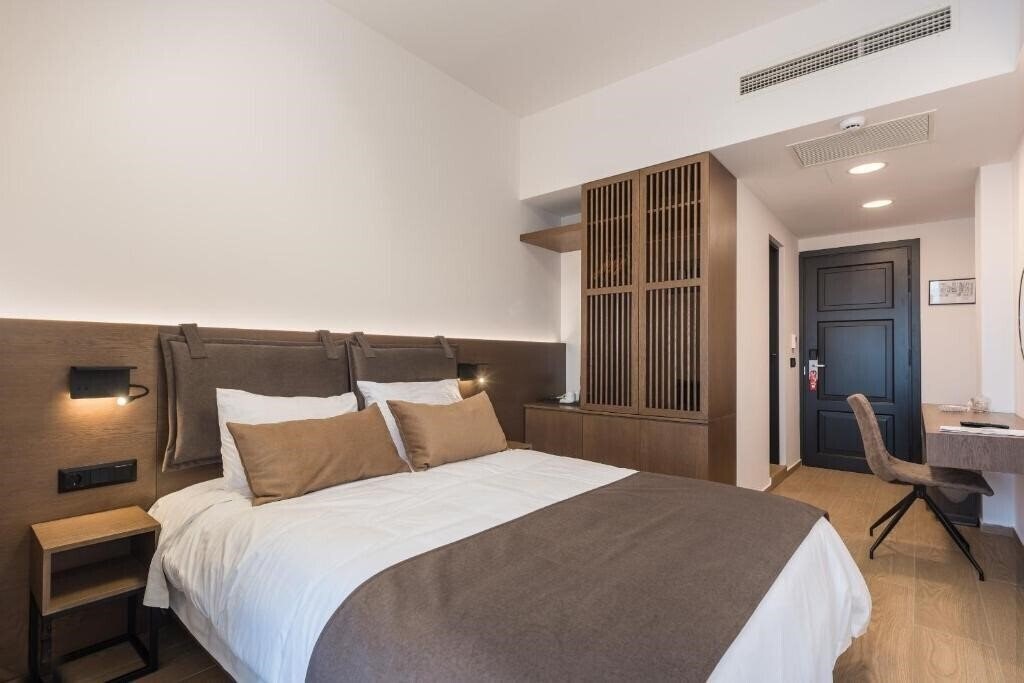 Фото Lesvion Hotel 3*