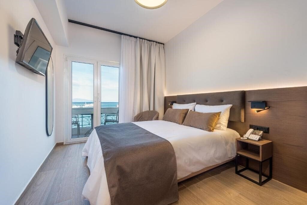 Фотографія Lesvion Hotel 3*
