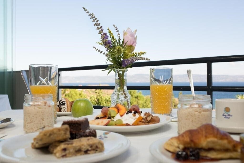Фотографія Sunrise Resort Hotel 4*