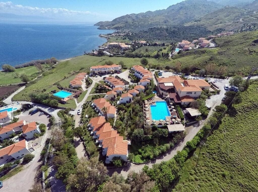 Отель Belvedere (Molivos) 4*