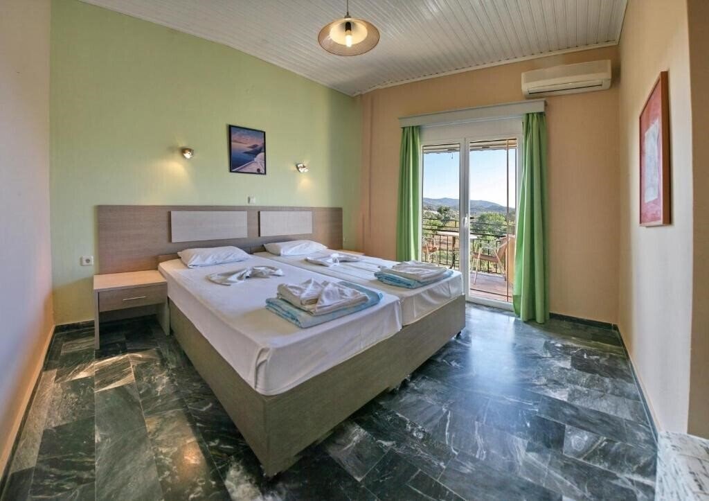 Картинка Armonia Studios 3*