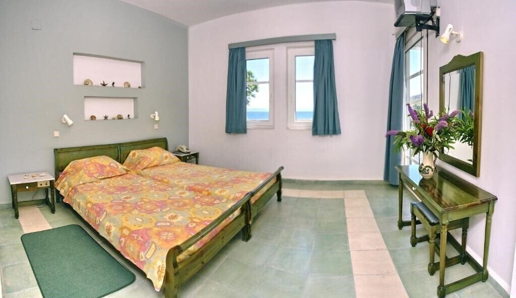 Фото Panselinos 3*