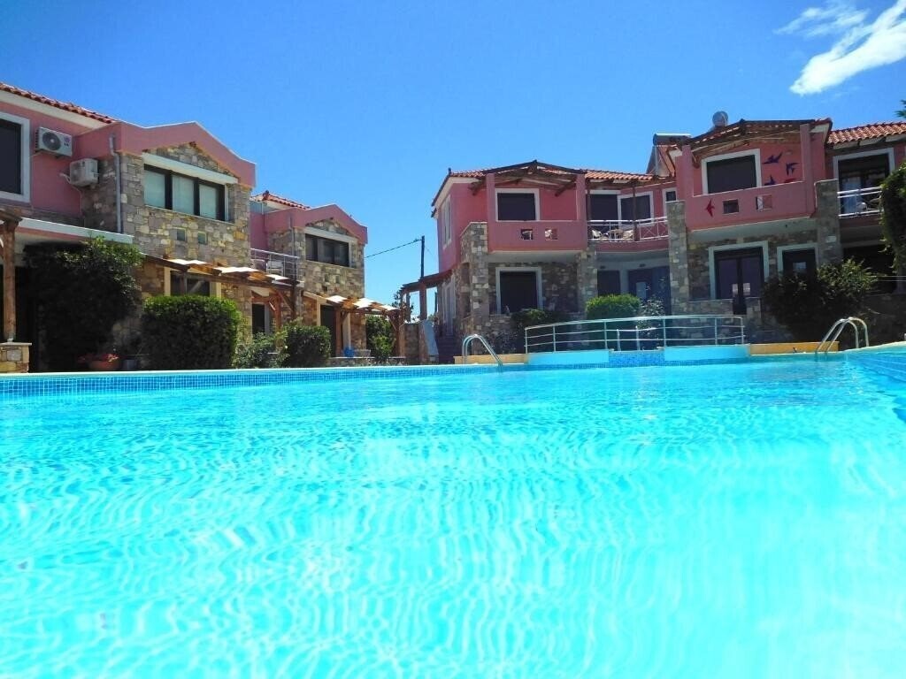Фотография Aeolis Apartments & Studios 4*