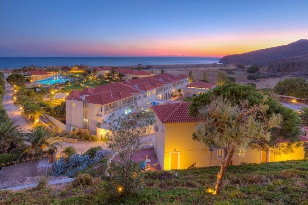 Фотография Aeolian Village 4*