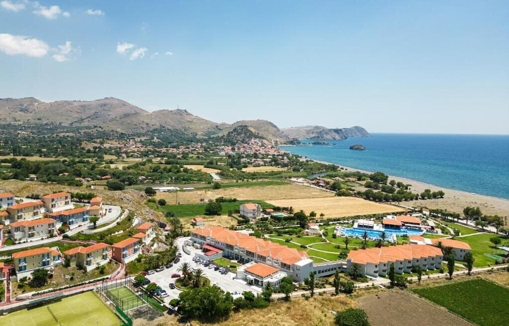 Фото Aeolian Village 4*