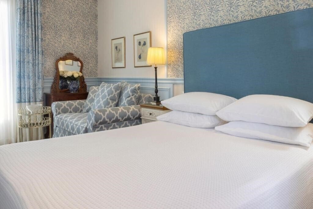 Готель Despotiko Hotel 3*