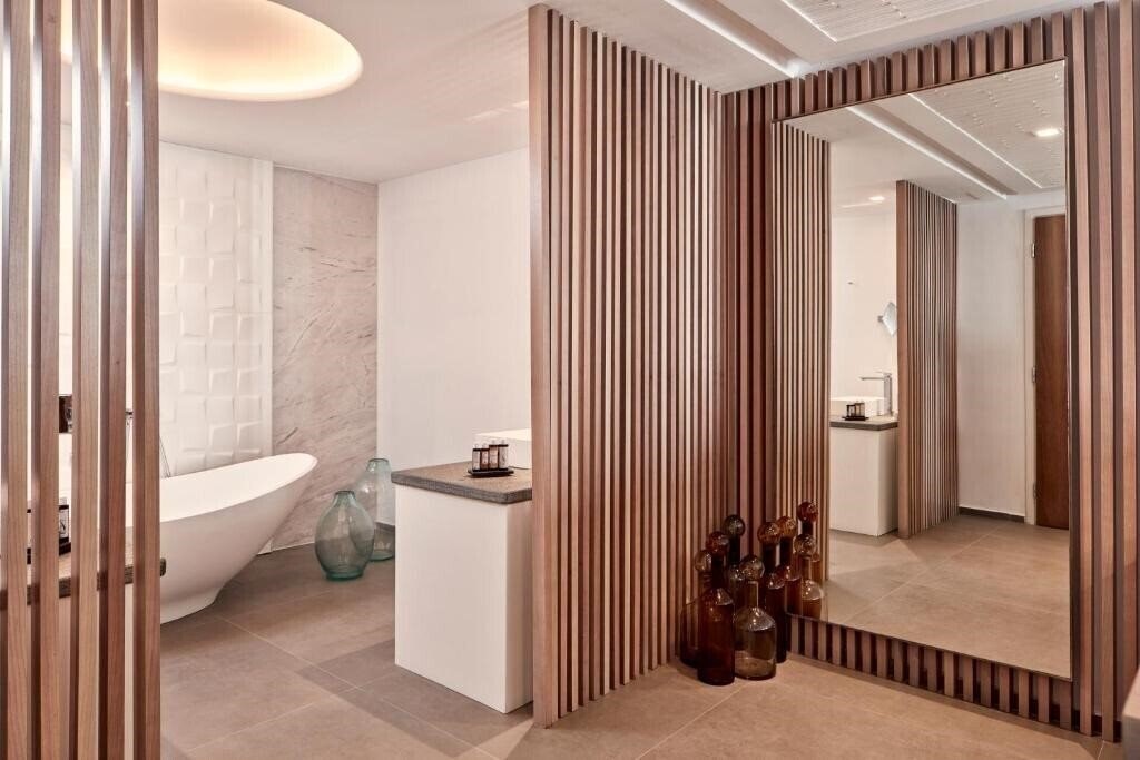 Фото Myconian Korali Relais & Chateaux 5*