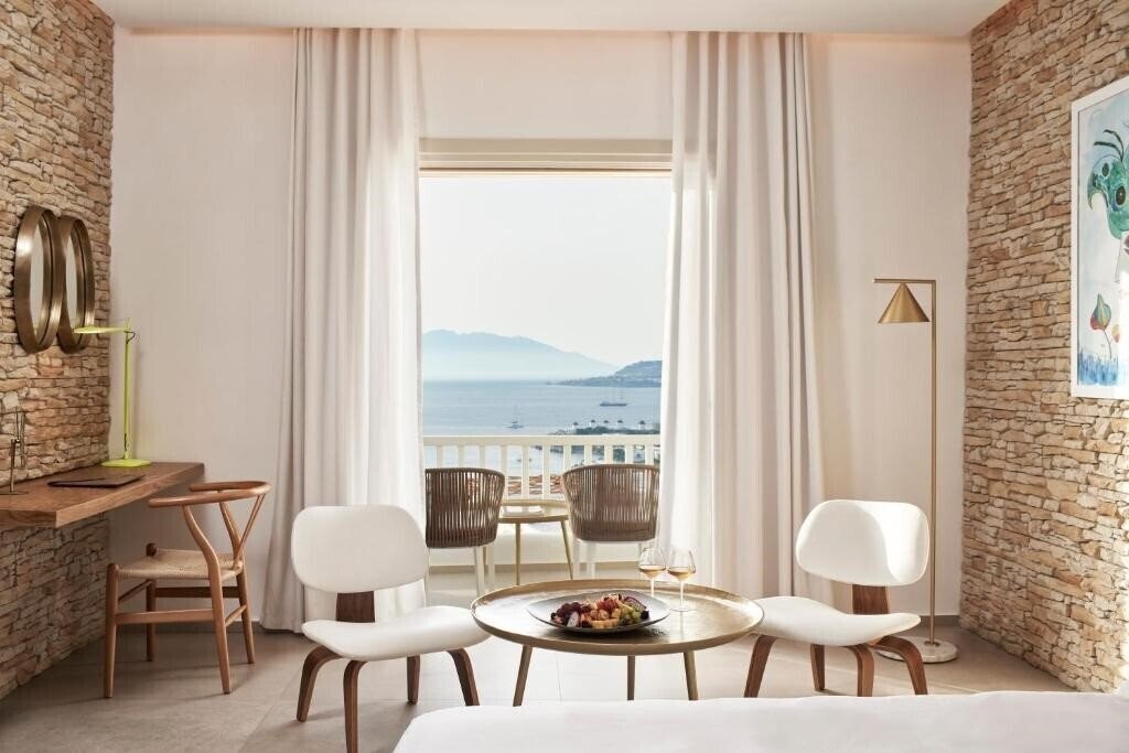 Картинка Myconian Naia 5*