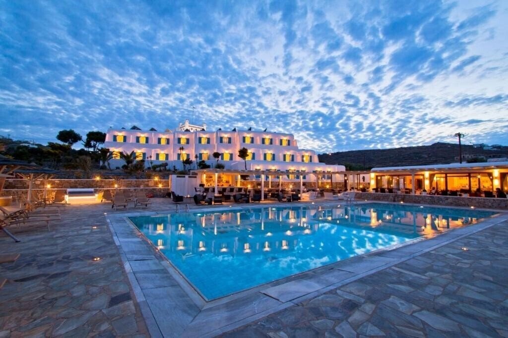 Картинка Yiannaki 4*