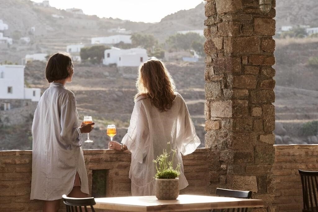 Картинка Mr & Mrs White Mykonos 4*