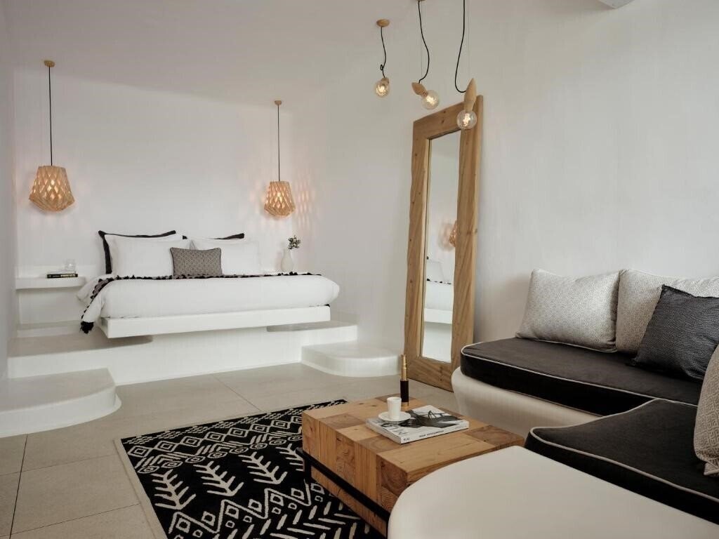 Фотографія Mykonos 5 Suites & Villas 4*