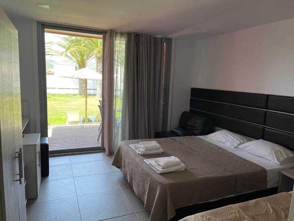 Готель Thalassa Boutique 4*