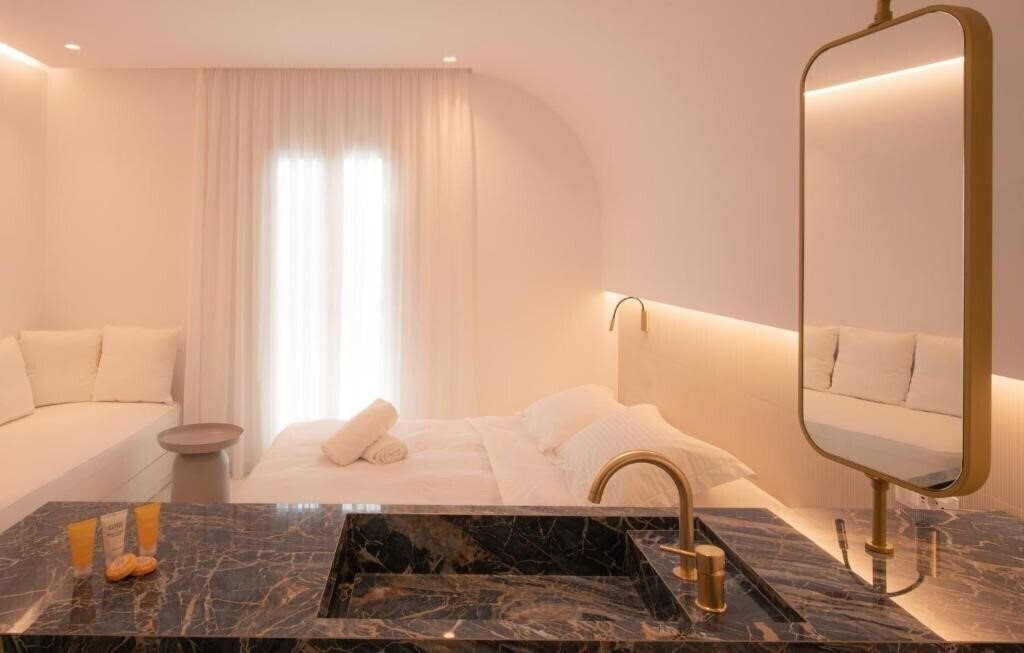Фото Petasos Chic 3*