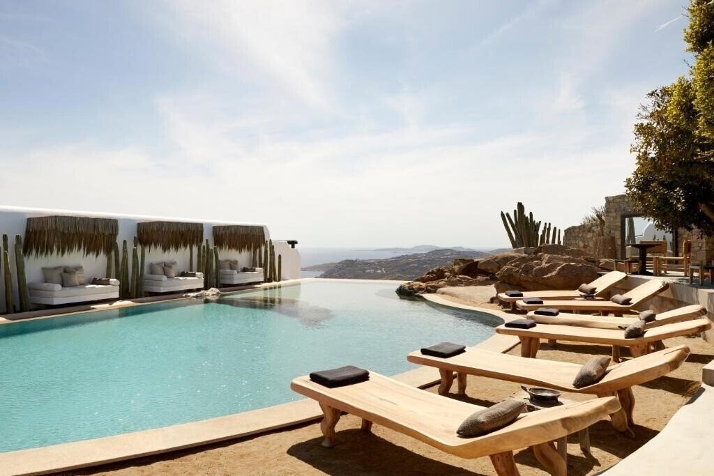 Готель Myconian Panoptis Escape 5*