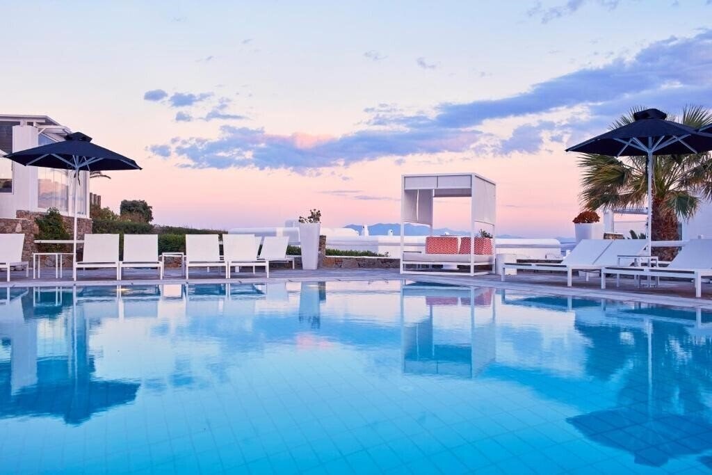 Готель Archipelagos Hotel 5*