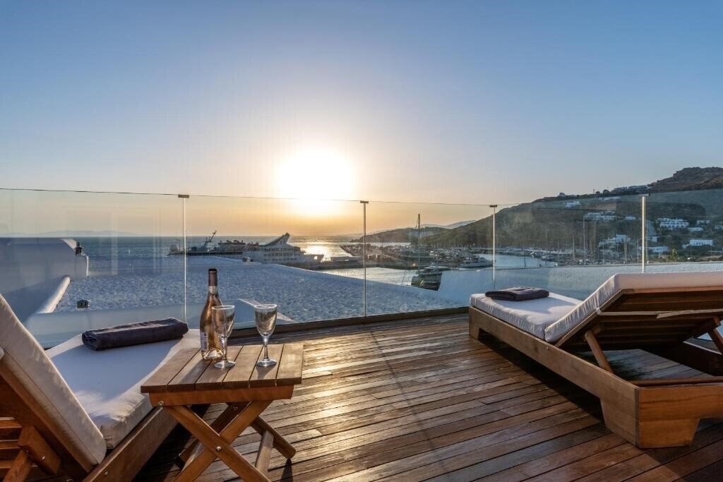 Картинка Avra Mykonos 3*