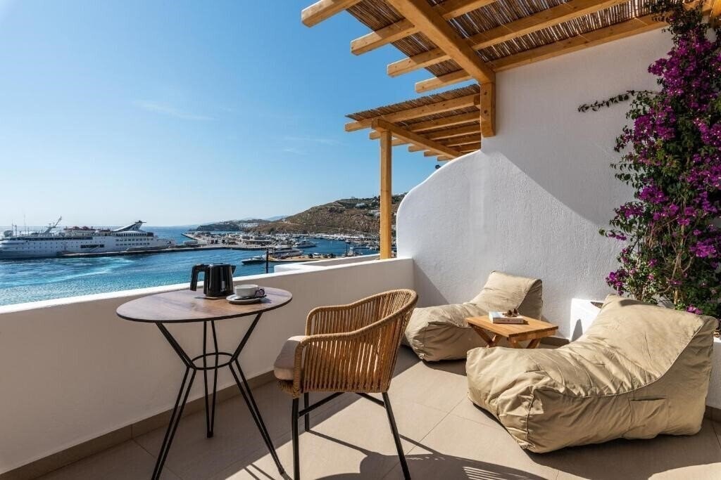 Фотография Avra Mykonos 3*