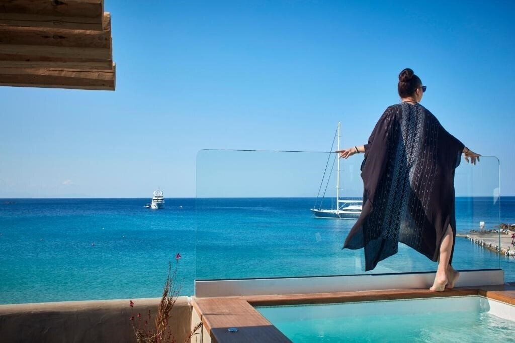 Зображення Mykonos Kosmoplaz Beach Resort Hotel 4*