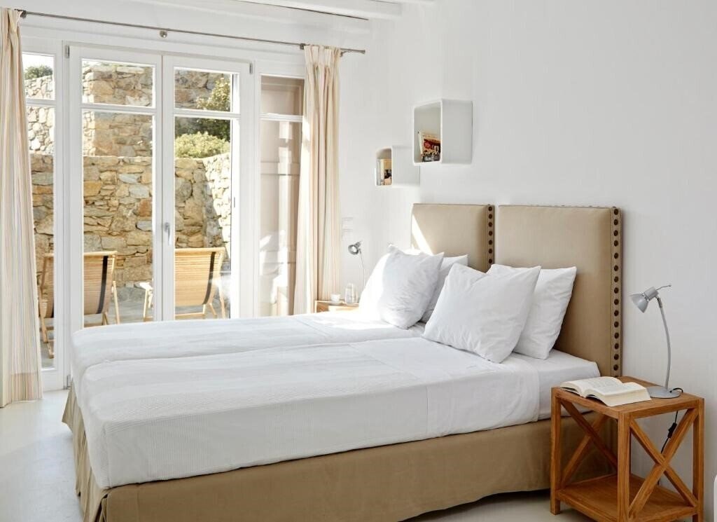 Фотографія Elia White Residence 4*