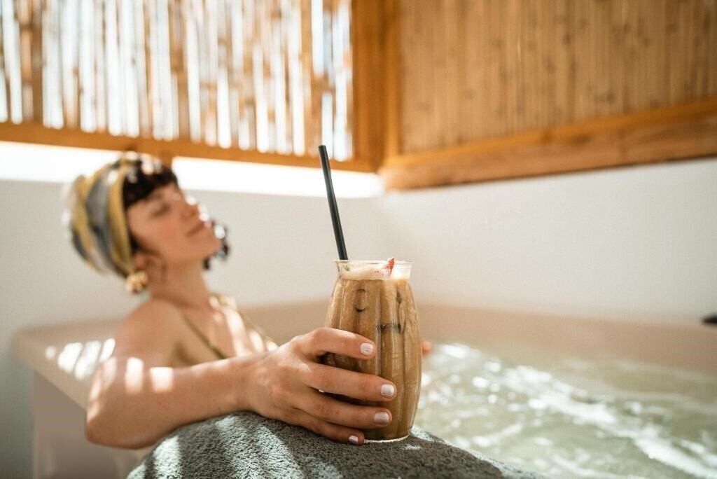 Фотографія Koukoumi Vegan Hotel (Ano Mera) 4*