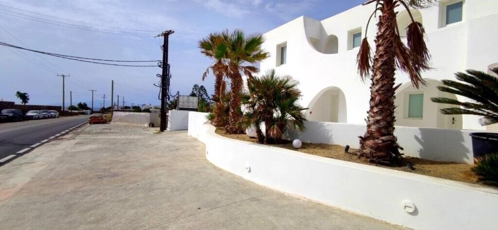 Картинка Mykonian Iros 4*