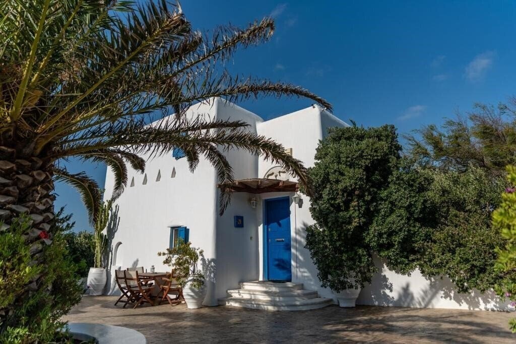 Фото Mykonian Iros 4*